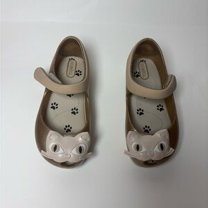 Mini Melissa Beige Cat Face Dress Shoes